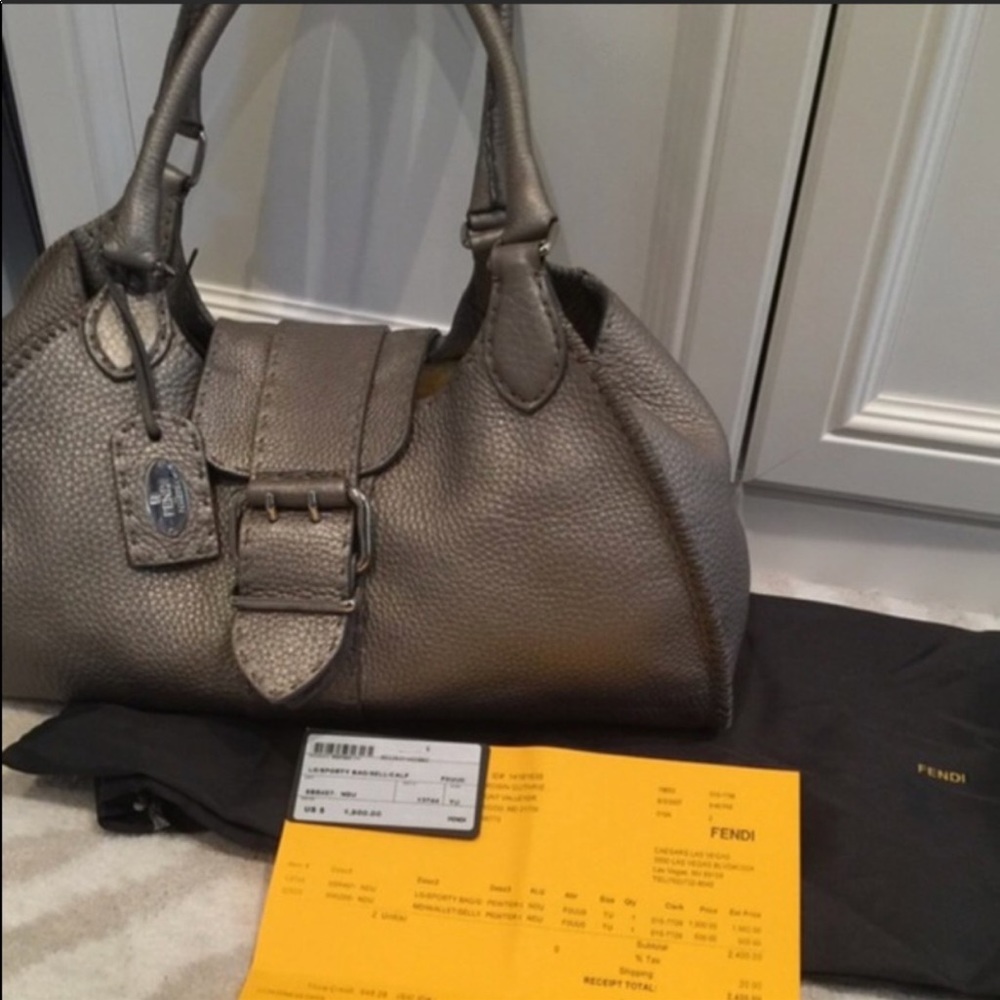 💯Authentic Fendi Leather Selleria Bag